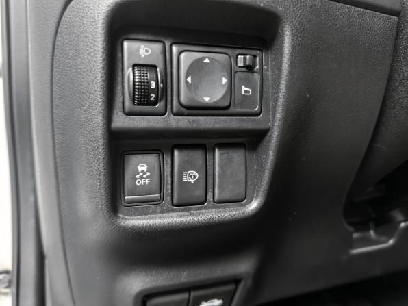 Nissan Juke I с пробегом 2012 года, цена 875 000 рублей, 173893 км, внедорожник, Автокод Объявления