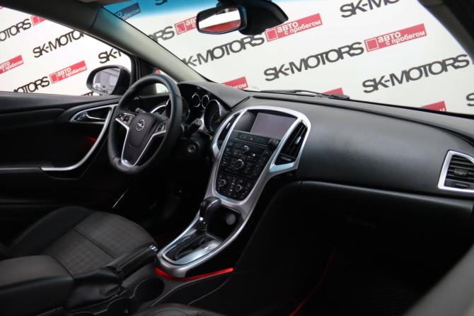 Opel Astra J Рестайлинг с пробегом 2013 года, цена 980 350 рублей, 116083 км, хэтчбек, Автокод Объявления