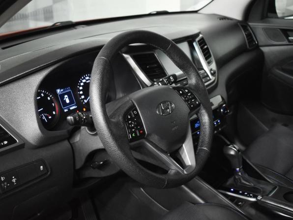 Hyundai Tucson III с пробегом 2016 года, цена 2 000 000 рублей, 127800 км, внедорожник, Автокод Объявления