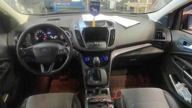 Ford Kuga II Рестайлинг с пробегом 2016 года, цена 1 480 000 рублей, 136452 км, внедорожник, Автокод Объявления