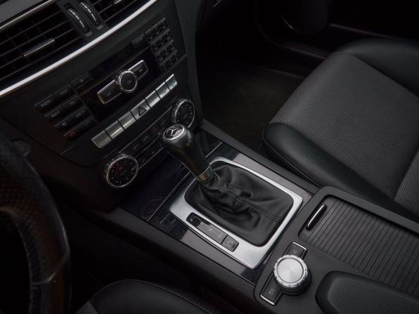Mercedes-Benz C-Класс III (W204) Рестайлинг с пробегом 2011 года, цена 1 400 000 рублей, 289074 км, седан, Автокод Объявления