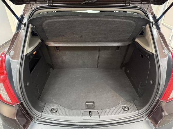 Opel Mokka I с пробегом 2013 года, цена 1 075 000 рублей, 148497 км, внедорожник, Автокод Объявления