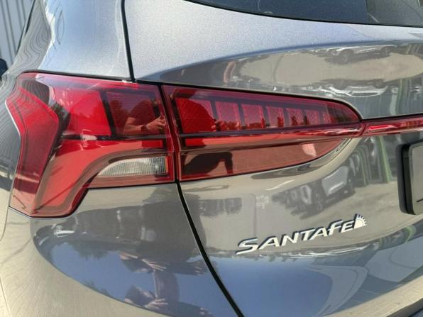 Hyundai Santa Fe IV Рестайлинг с пробегом 2021 года, цена 3 399 000 рублей, 110800 км, внедорожник, Автокод Объявления