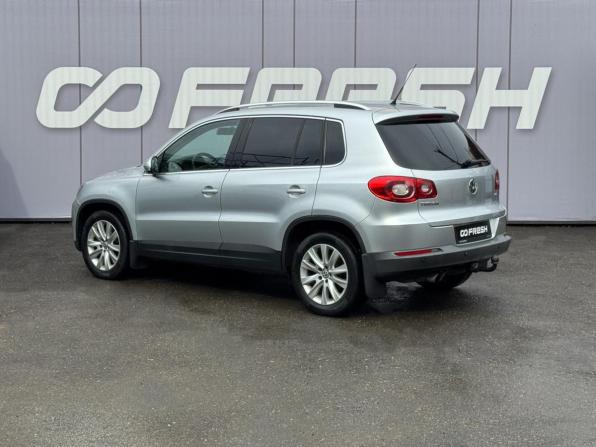Volkswagen Tiguan I с пробегом 2010 года, цена 1 199 000 рублей, 192424 км, внедорожник, Автокод Объявления