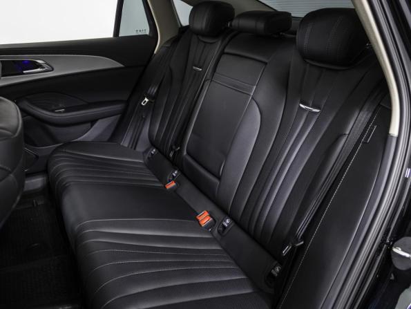 Hongqi H5 II с пробегом 2023 года, цена 3 220 000 рублей, 15652 км, седан, Автокод Объявления