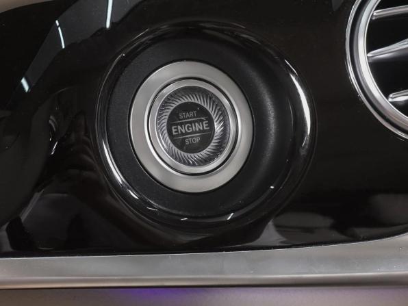 Mercedes-Benz Maybach S-Класс I (X222) Рестайлинг с пробегом 2019 года, цена 8 399 000 рублей, 52036 км, седан, Автокод Объявления