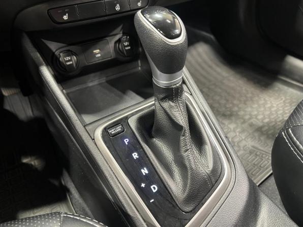 Hyundai Solaris II Рестайлинг с пробегом 2021 года, цена 1 545 000 рублей, 93115 км, седан, Автокод Объявления