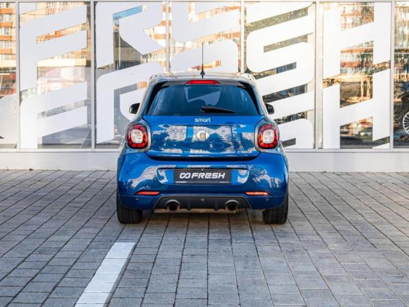 Smart Forfour II с пробегом 2017 года, цена 1 686 000 рублей, 117995 км, хэтчбек, Автокод Объявления