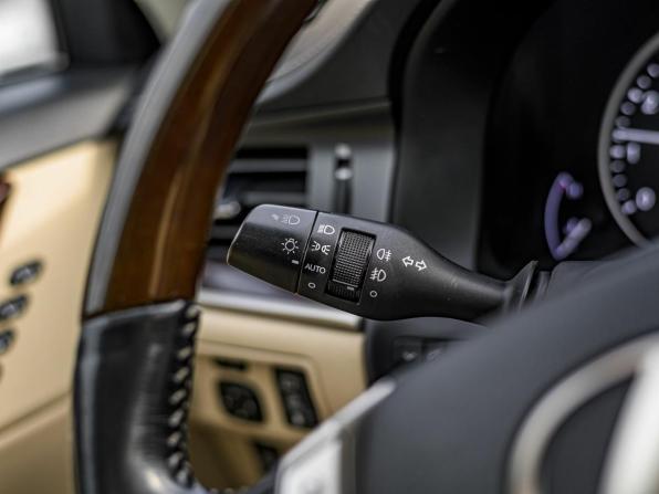Lexus ES VI с пробегом 2013 года, цена 1 530 000 рублей, 337832 км, седан, Автокод Объявления