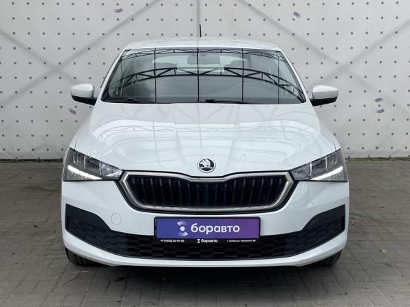 Skoda Rapid II с пробегом 2020 года, цена 1 685 000 рублей, 42163 км, лифтбек, Автокод Объявления
