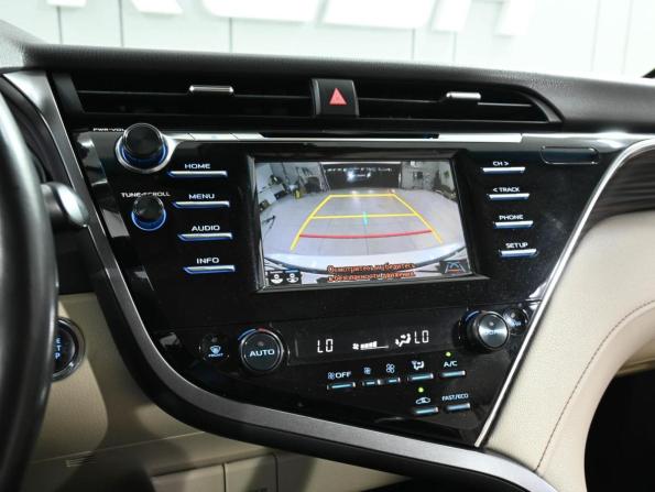 Toyota Camry VIII (XV70) с пробегом 2018 года, цена 2 269 000 рублей, 252087 км, седан, Автокод Объявления