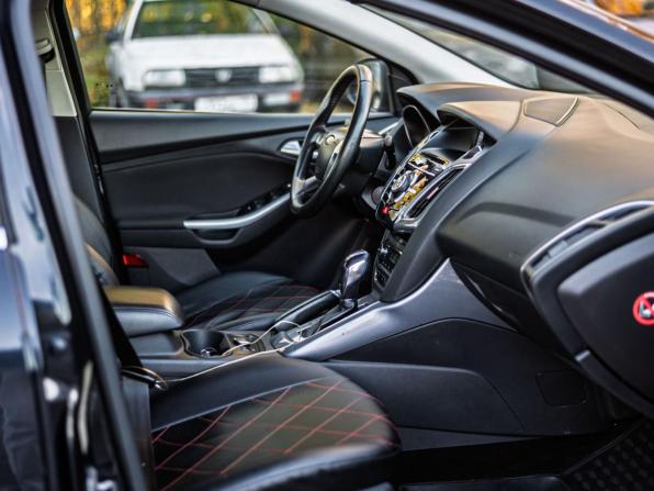 Ford Focus III с пробегом 2013 года, цена 699 000 рублей, 250088 км, хэтчбек, Автокод Объявления