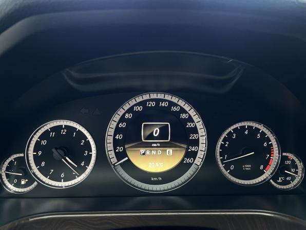 Mercedes-Benz E-Класс IV (W212 S212 C207) с пробегом 2011 года, цена 1 020 000 рублей, 264255 км, седан, Автокод Объявления