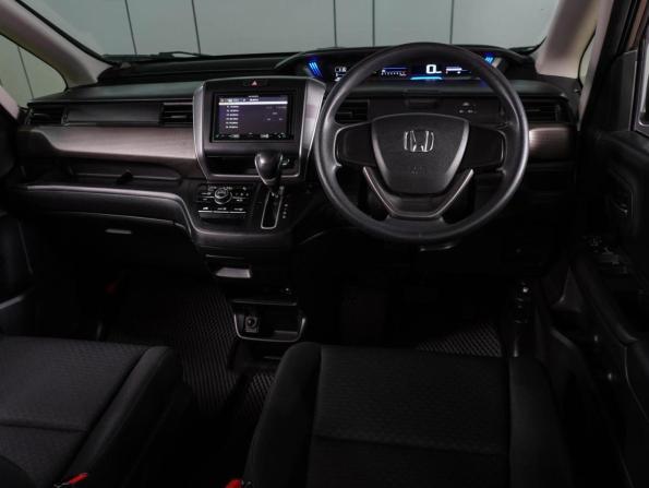 Honda Freed II с пробегом 2018 года, цена 1 649 000 рублей, 90853 км, компактвэн, Автокод Объявления