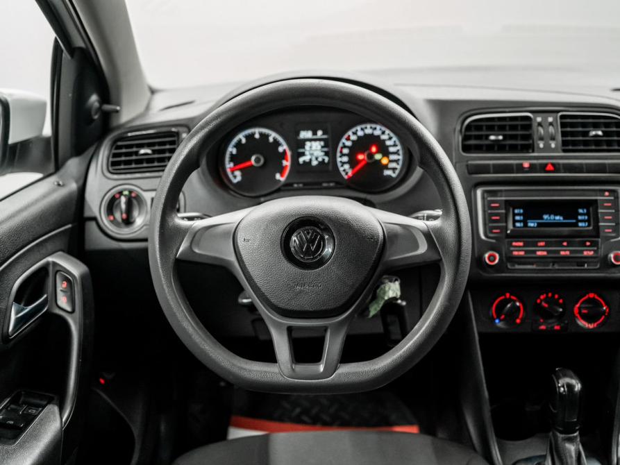 Volkswagen Polo V Рестайлинг Красноярск  - изображение 10