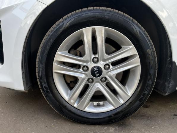 Kia Ceed III с пробегом 2019 года, цена 1 690 000 рублей, 113439 км, хэтчбек, Автокод Объявления