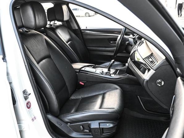 BMW 5 серии VI (F10/F11/F07) с пробегом 2010 года, цена 1 589 000 рублей, 273232 км, седан, Автокод Объявления