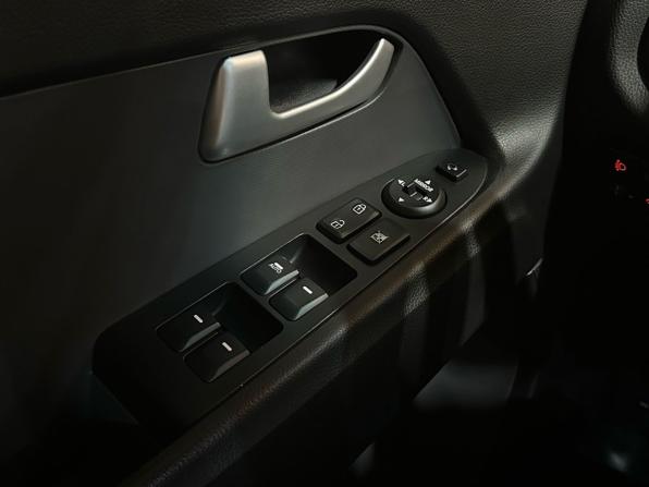 Kia Sportage III с пробегом 2012 года, цена 1 499 990 рублей, 104857 км, внедорожник, Автокод Объявления