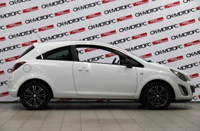 Opel Corsa D Рестайлинг II с пробегом 2013 года, цена 735 350 рублей, 92875 км, хэтчбек, Автокод Объявления