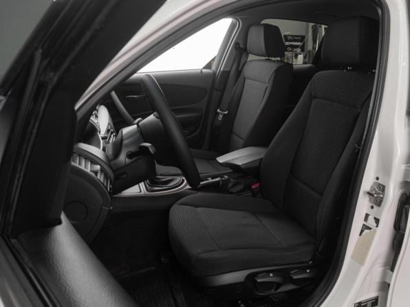 BMW 1 серии I (E81/E82/E87/E88) Рестайлинг с пробегом 2011 года, цена 999 000 рублей, 125983 км, хэтчбек, Автокод Объявления