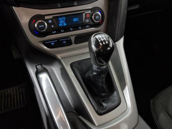 Ford Focus III с пробегом 2012 года, цена 647 000 рублей, 169376 км, хэтчбек, Автокод Объявления