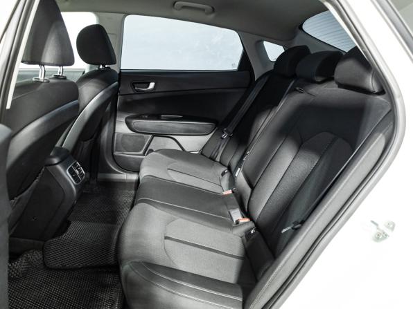 Kia Optima IV Рестайлинг с пробегом 2019 года, цена 1 737 980 рублей, 103000 км, седан, Автокод Объявления