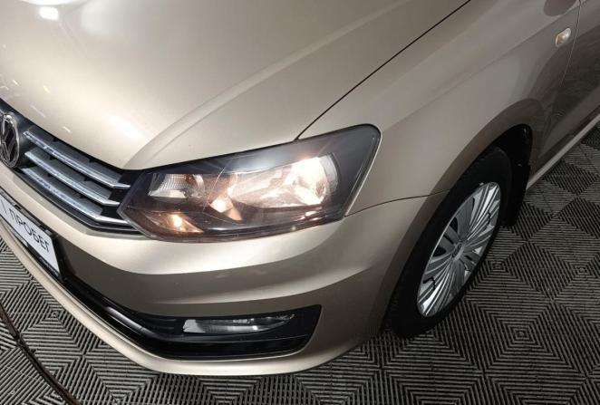 Volkswagen Polo V Рестайлинг с пробегом 2018 года, цена 1 320 000 рублей, 92968 км, седан, Автокод Объявления