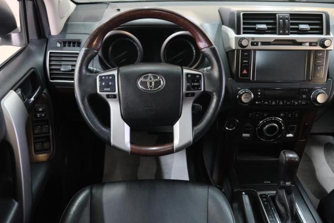 Toyota Land Cruiser Prado 150 Series Рестайлинг 1 с пробегом 2015 года, цена 4 529 000 рублей, 143000 км, внедорожник, Автокод Объявления