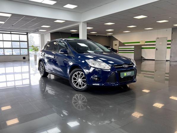 Ford Focus III с пробегом 2014 года, цена 925 000 рублей, 91478 км, хэтчбек, Автокод Объявления