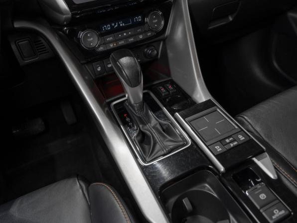 Mitsubishi Eclipse Cross I с пробегом 2018 года, цена 1 860 000 рублей, 116615 км, внедорожник, Автокод Объявления