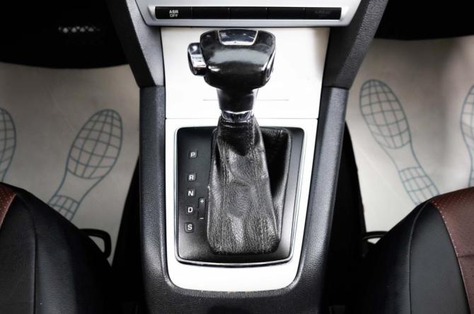 Skoda Octavia II (A5) Рестайлинг с пробегом 2011 года, цена 679 000 рублей, 314023 км, лифтбек, Автокод Объявления