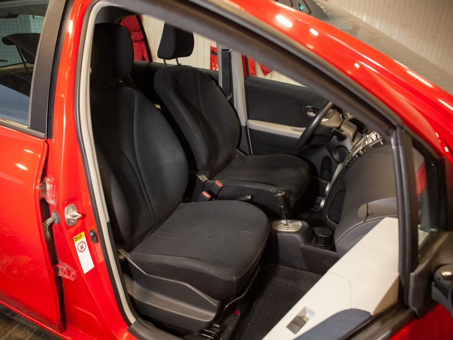 Toyota Yaris II Иваново  - изображение 30