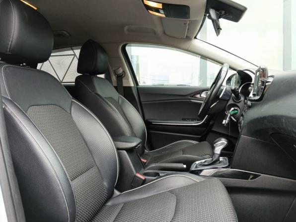Kia Ceed III с пробегом 2018 года, цена 1 689 000 рублей, 95260 км, хэтчбек, Автокод Объявления