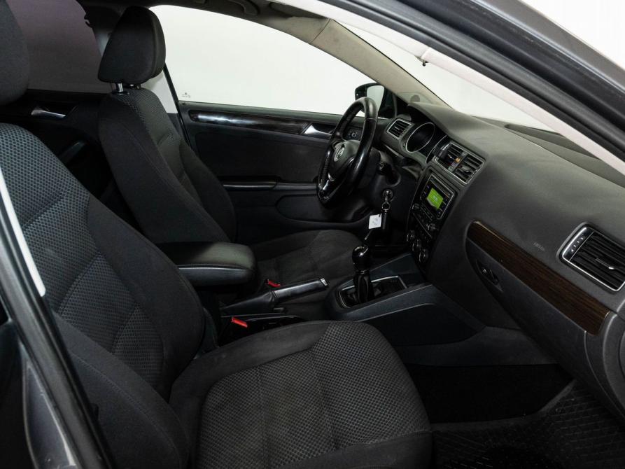 Volkswagen Jetta VI Рестайлинг Казань  - изображение 6