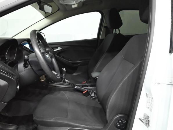 Ford Focus III Рестайлинг с пробегом 2016 года, цена 1 090 000 рублей, 132346 км, хэтчбек, Автокод Объявления