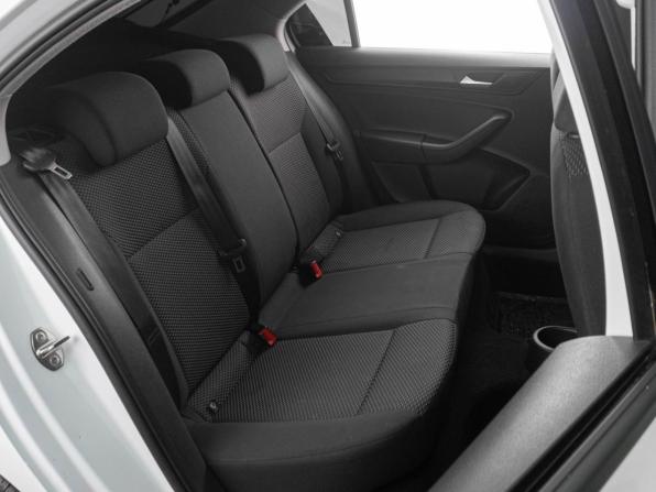 Volkswagen Polo VI с пробегом 2021 года, цена 1 399 000 рублей, 122013 км, лифтбек, Автокод Объявления