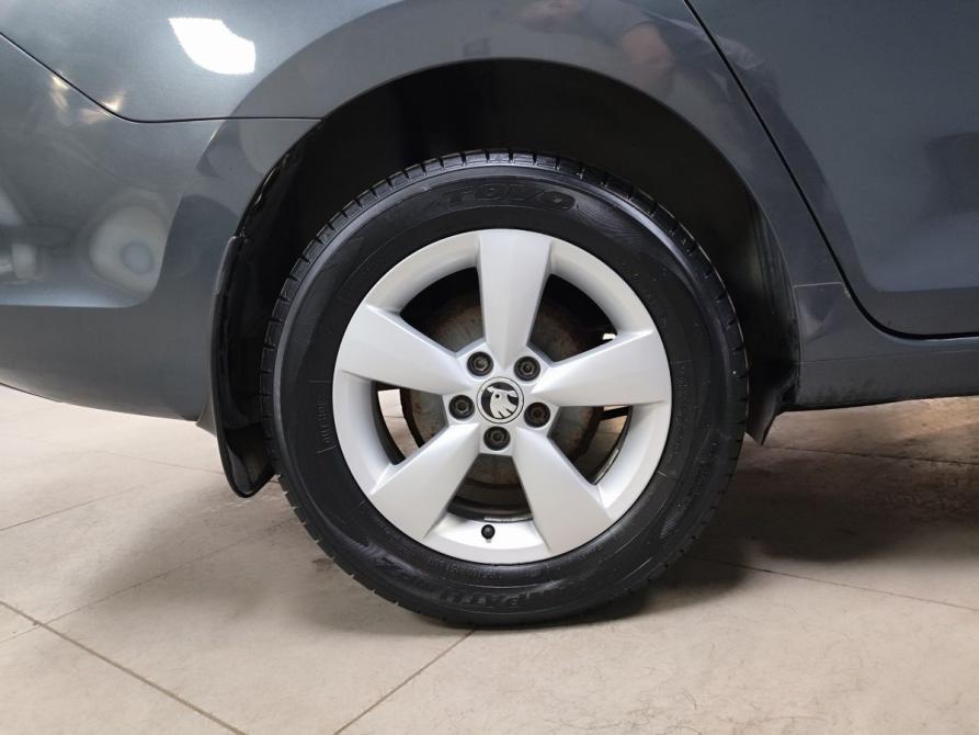 Skoda Rapid I Москва  - изображение 9