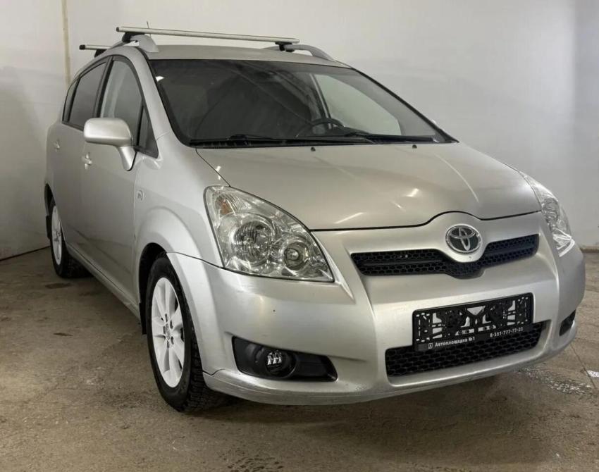 Toyota Corolla Verso I Рестайлинг 2 Челябинск  - изображение 3
