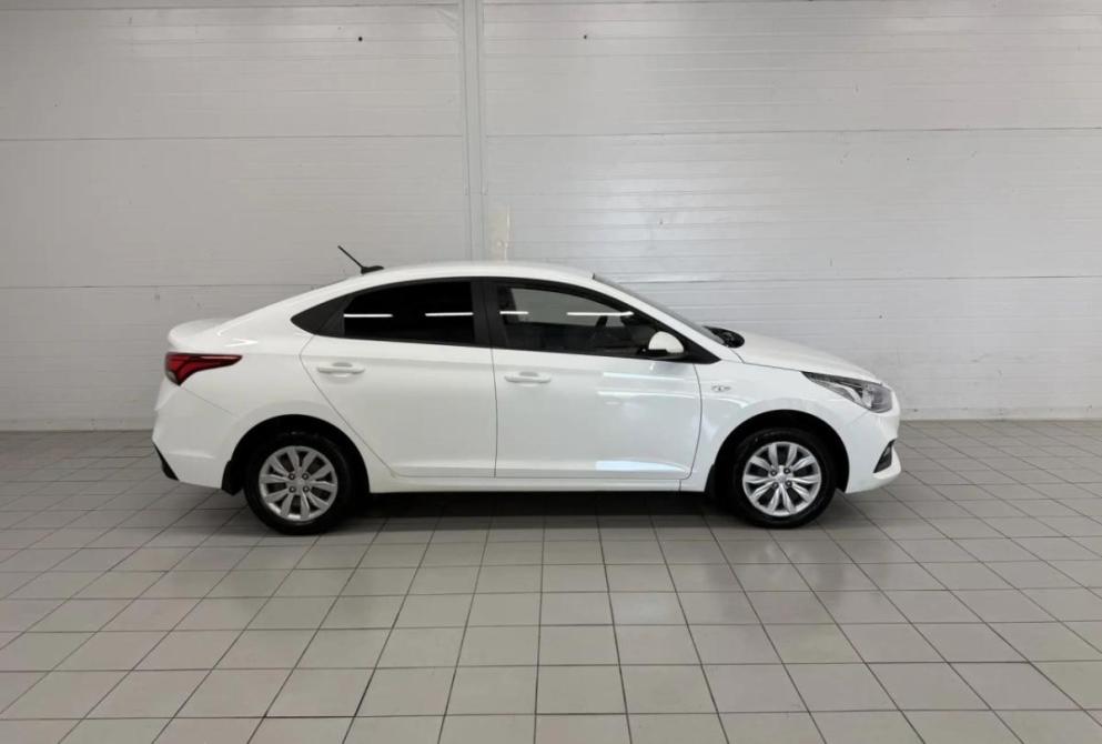 Hyundai Solaris II Астрахань  - изображение 4