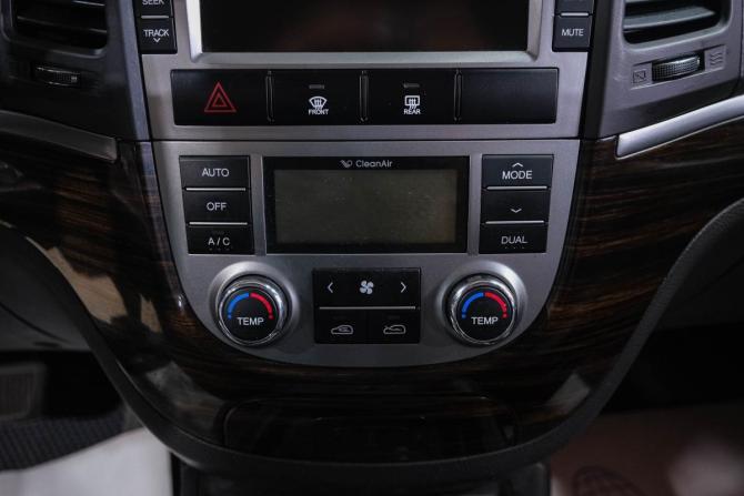 Hyundai Santa Fe II Рестайлинг с пробегом 2011 года, цена 1 499 000 рублей, 208000 км, внедорожник, Автокод Объявления