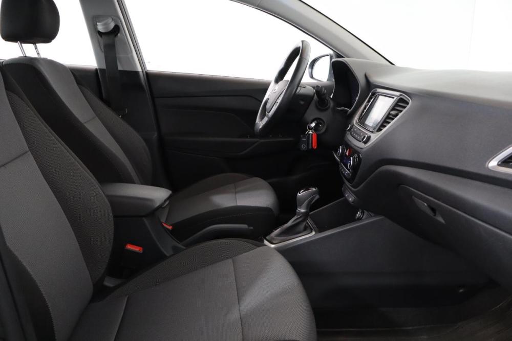Hyundai Solaris II Санкт-Петербург  - изображение 11