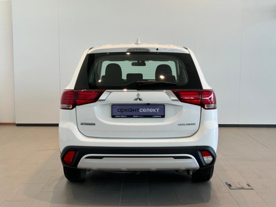 Mitsubishi Outlander III Рестайлинг 3 Волгоград  - изображение 8