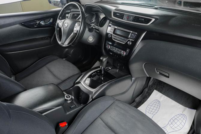Nissan Qashqai II с пробегом 2017 года, цена 1 659 000 рублей, 210000 км, внедорожник, Автокод Объявления