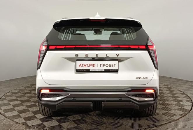 Geely Atlas II с пробегом 2023 года, цена 2 895 000 рублей, 11000 км, внедорожник, Автокод Объявления