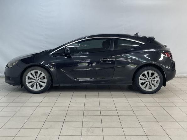Opel Astra J Рестайлинг с пробегом 2013 года, цена 690 000 рублей, 276386 км, хэтчбек, Автокод Объявления