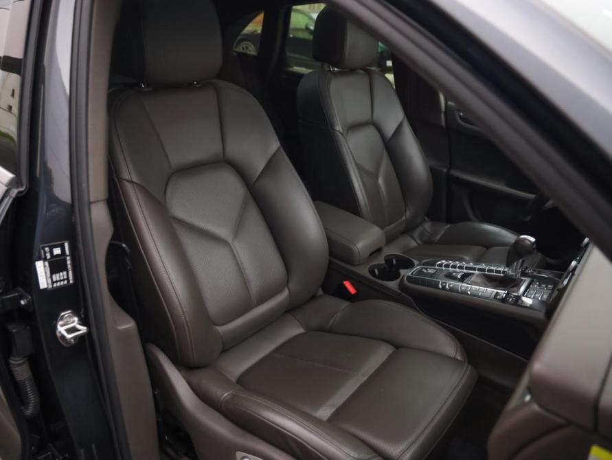 Porsche Macan I Рестайлинг Санкт-Петербург  - изображение 28