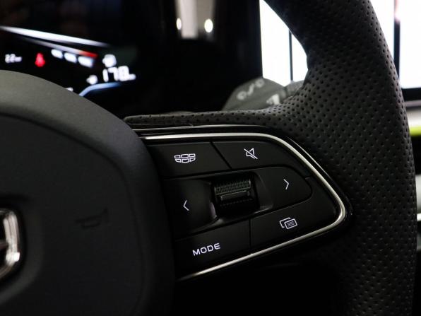 Geely Coolray I Рестайлинг с пробегом 2023 года, цена 2 249 000 рублей, 3104 км, внедорожник, Автокод Объявления