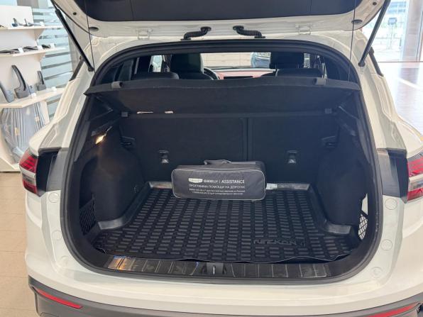 Geely Coolray I с пробегом 2023 года, цена 1 849 000 рублей, 29051 км, внедорожник, Автокод Объявления