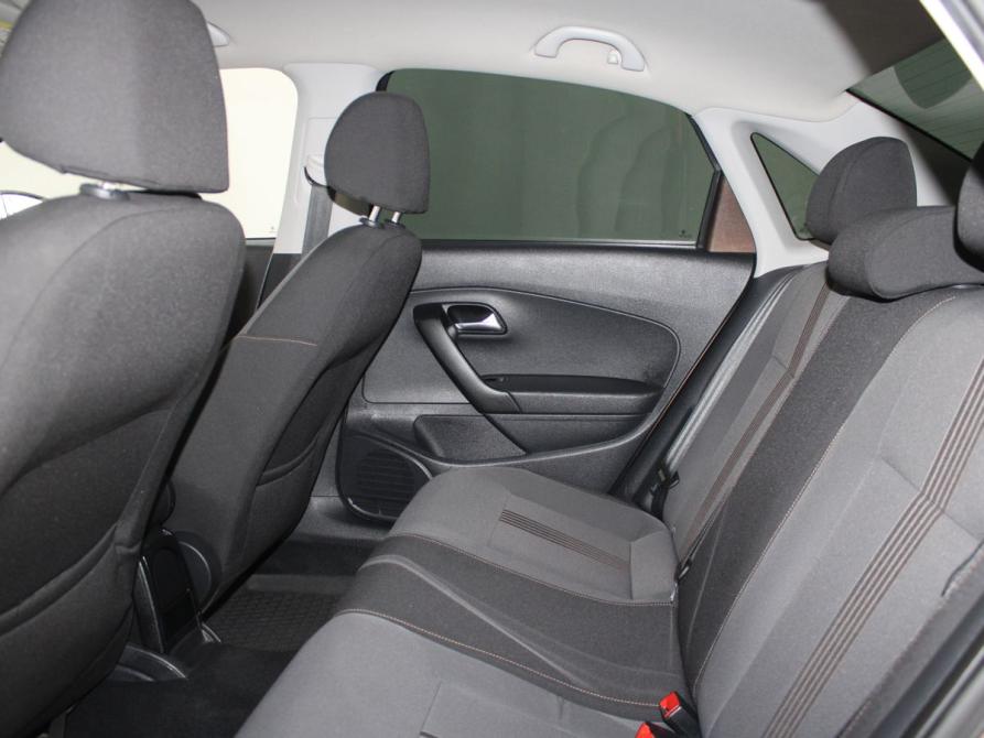 Volkswagen Polo V Рестайлинг Старый Оскол  - изображение 11