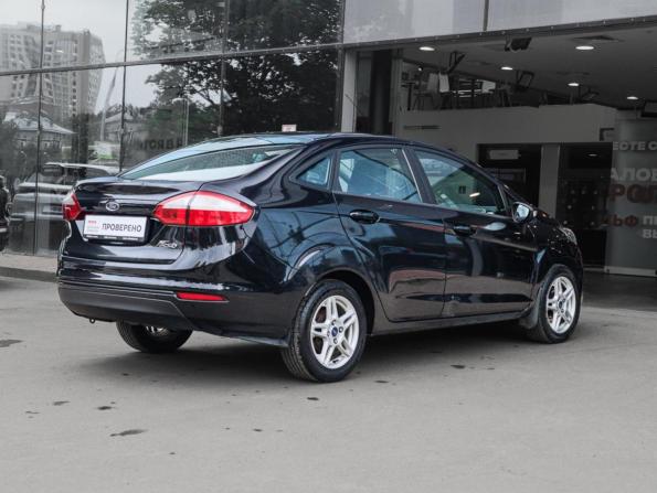 Ford Fiesta Mk6 Рестайлинг с пробегом 2016 года, цена 850 000 рублей, 145387 км, седан, Автокод Объявления